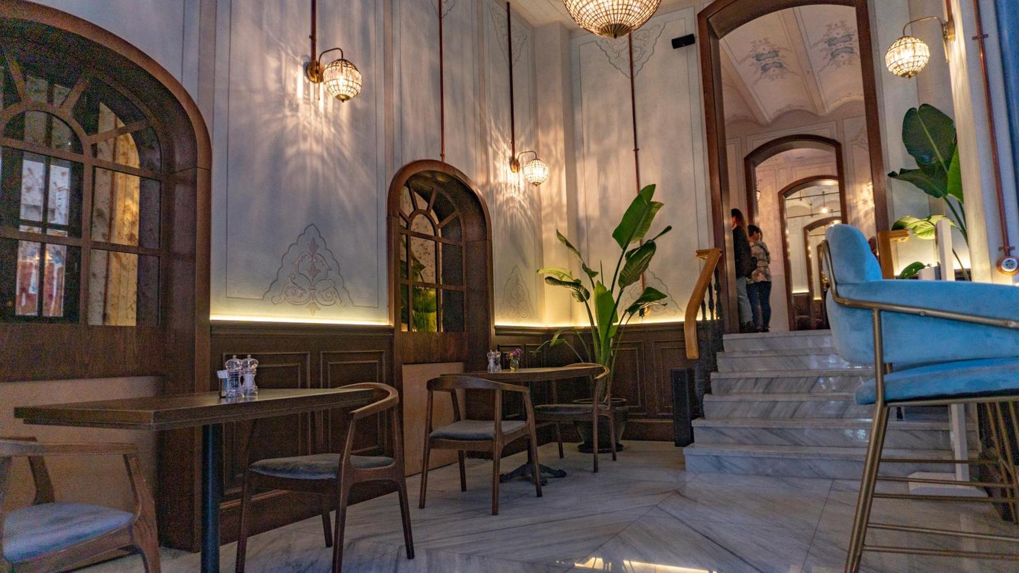 Meroddi Barnathan Hotel — Foto 1